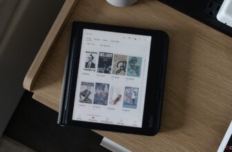 That is the one Kobo e-reader I would advocate for studying and note-taking