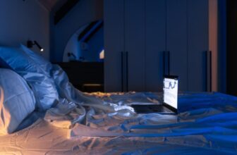 Scientists Uncover But One other Purpose to Sleep in Whole Darkness